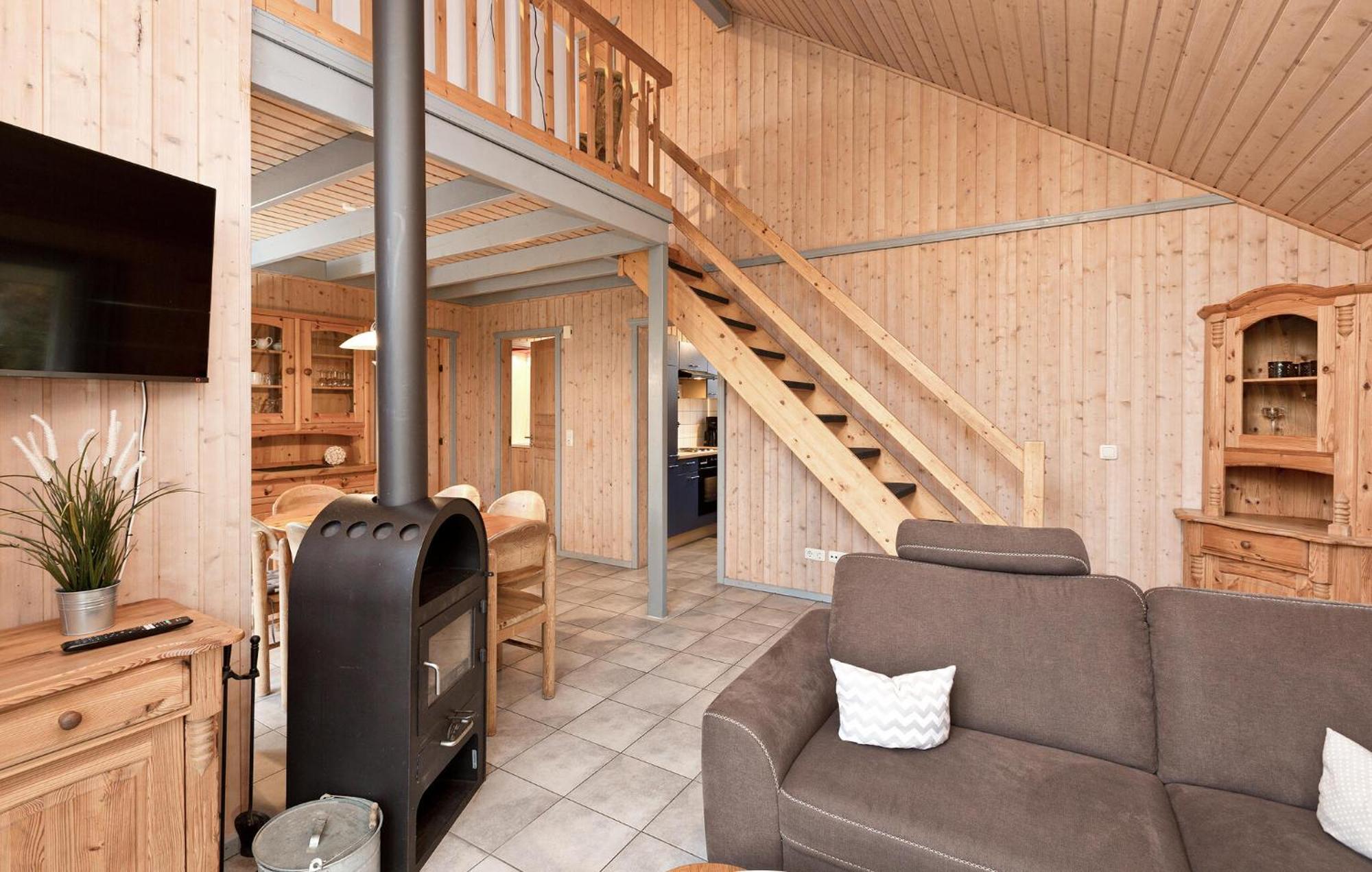 Gorgeous Home In Rechlin With Sauna Экстерьер фото