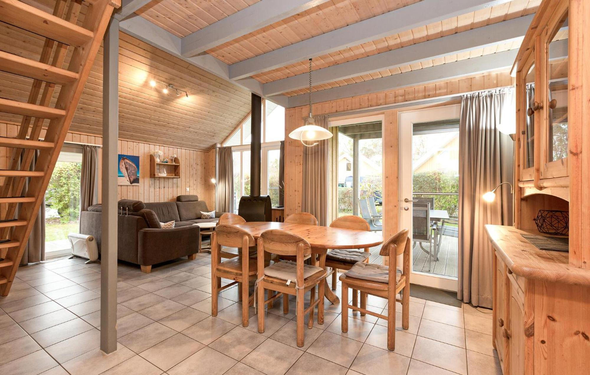 Gorgeous Home In Rechlin With Sauna Экстерьер фото